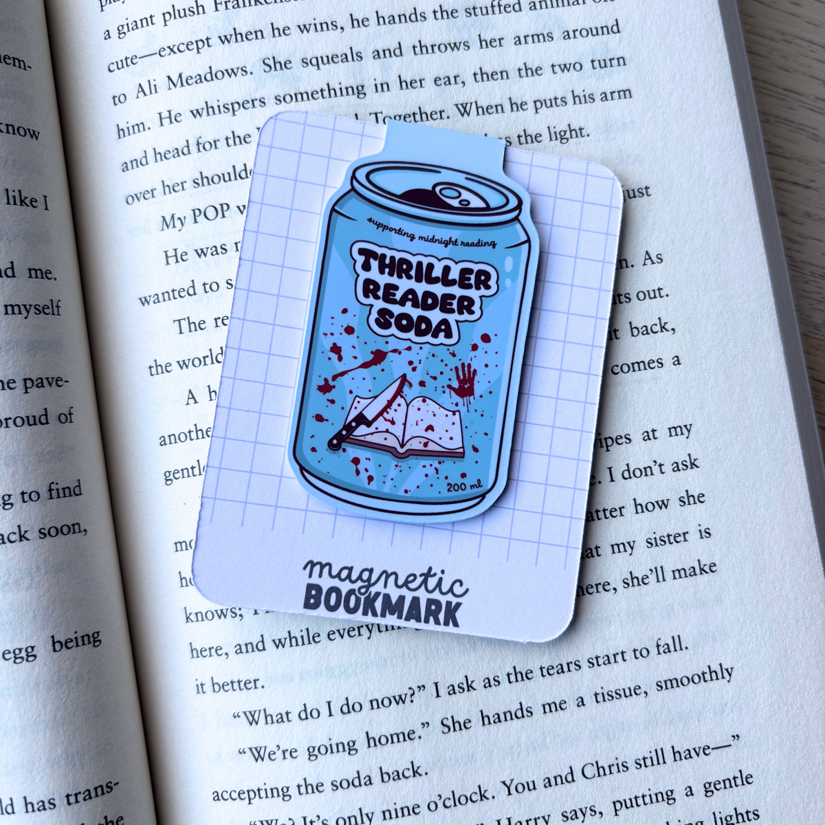 Thriller Reader Soda | Magnetic Bookmark