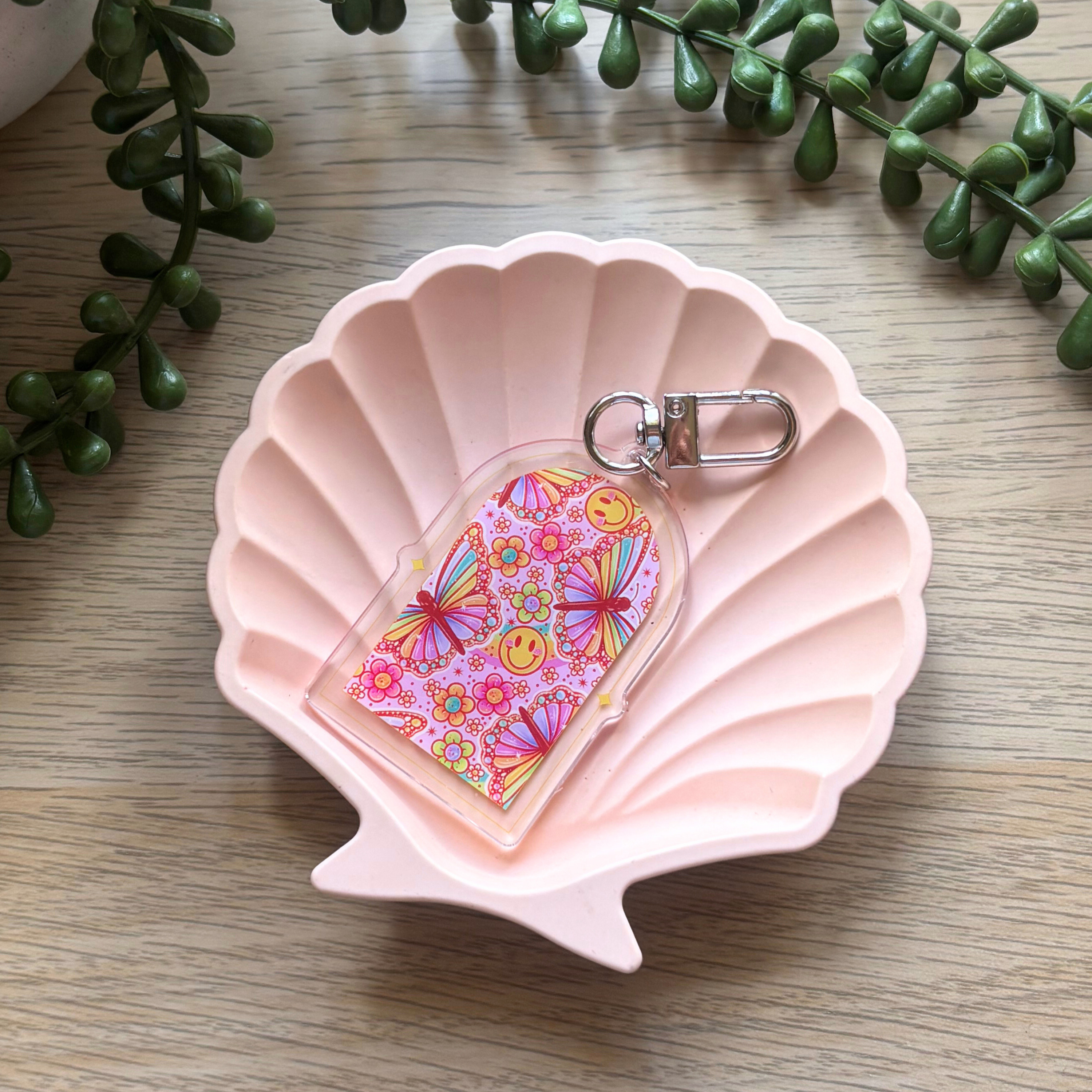 Butterfly Smiley Arch Keyring