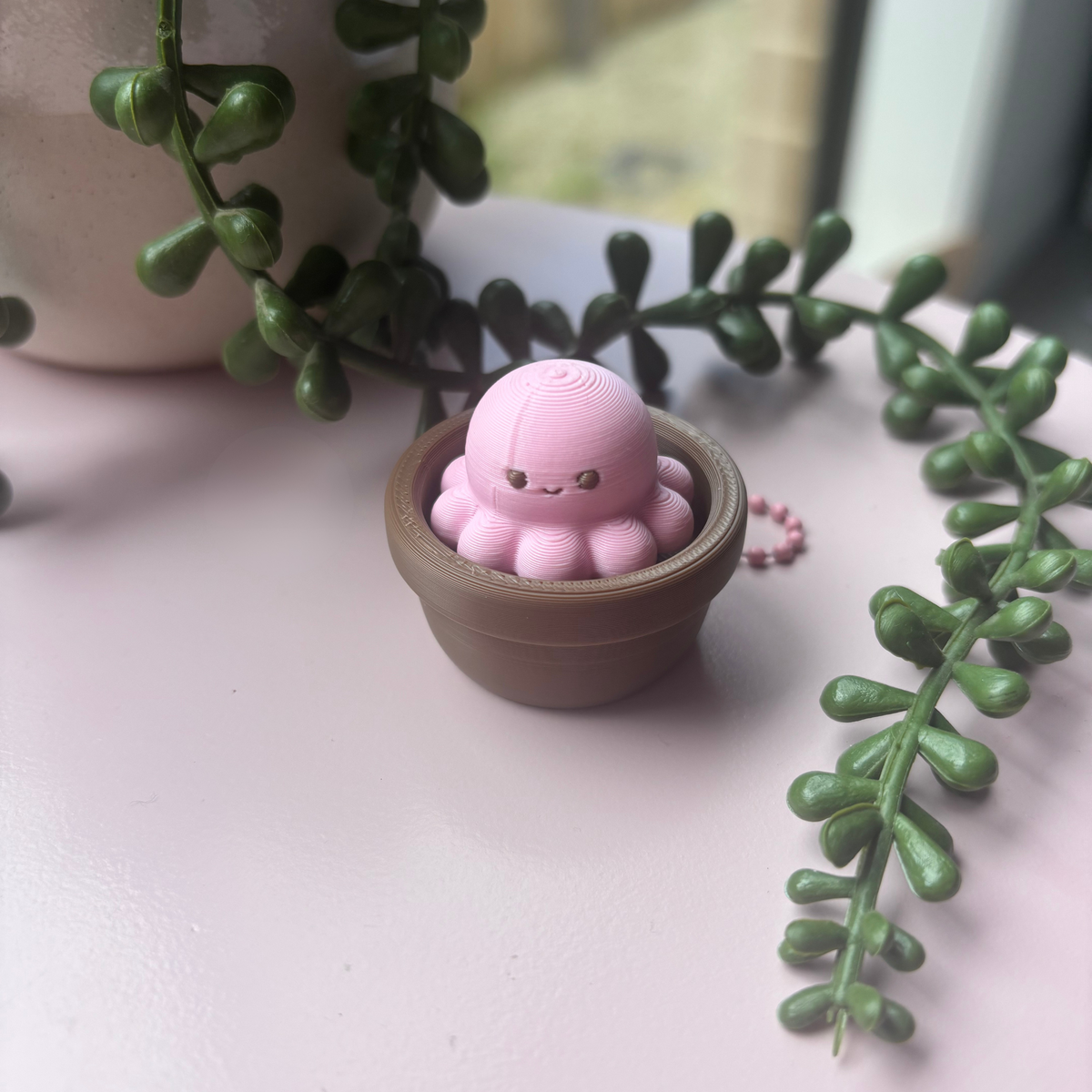 Octopus in Pot Fidget Clicker