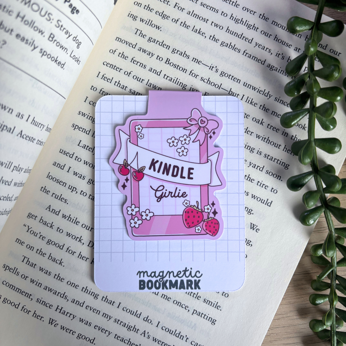 Kindle Girlie Pink | Magnetic Bookmark