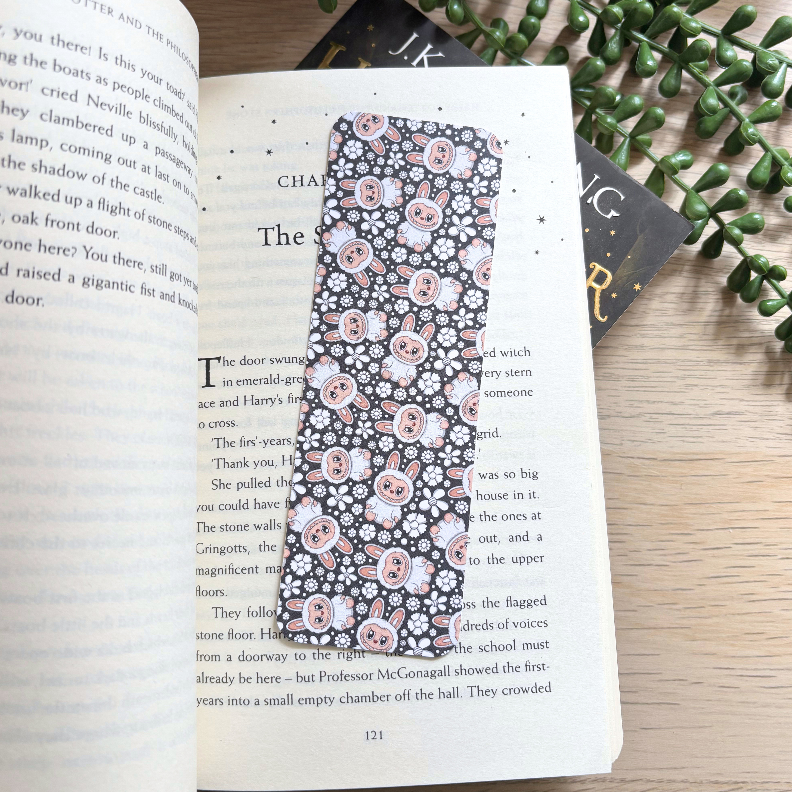 White Bu Traditional Bookmark