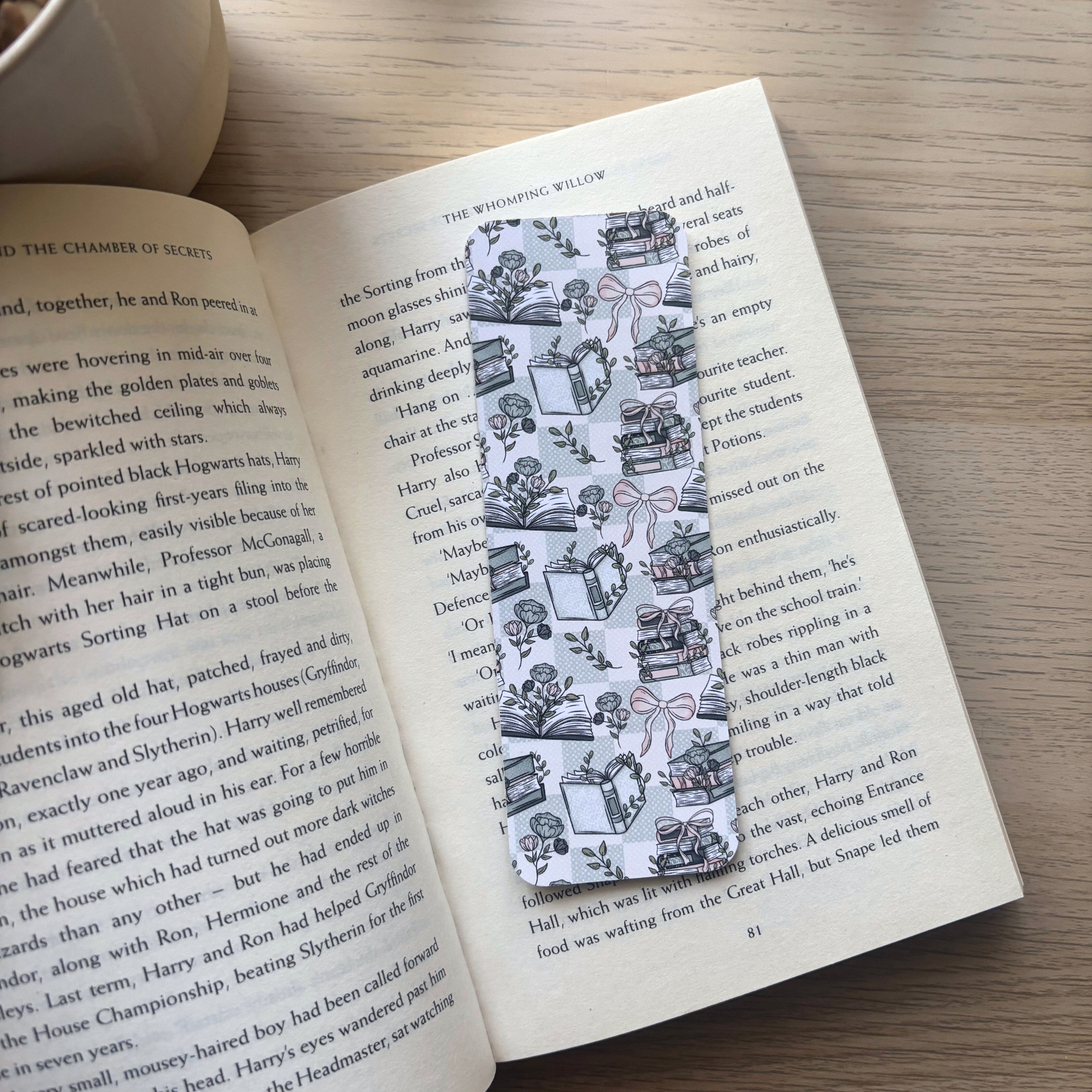 Bows and Books Traditional Bookmark