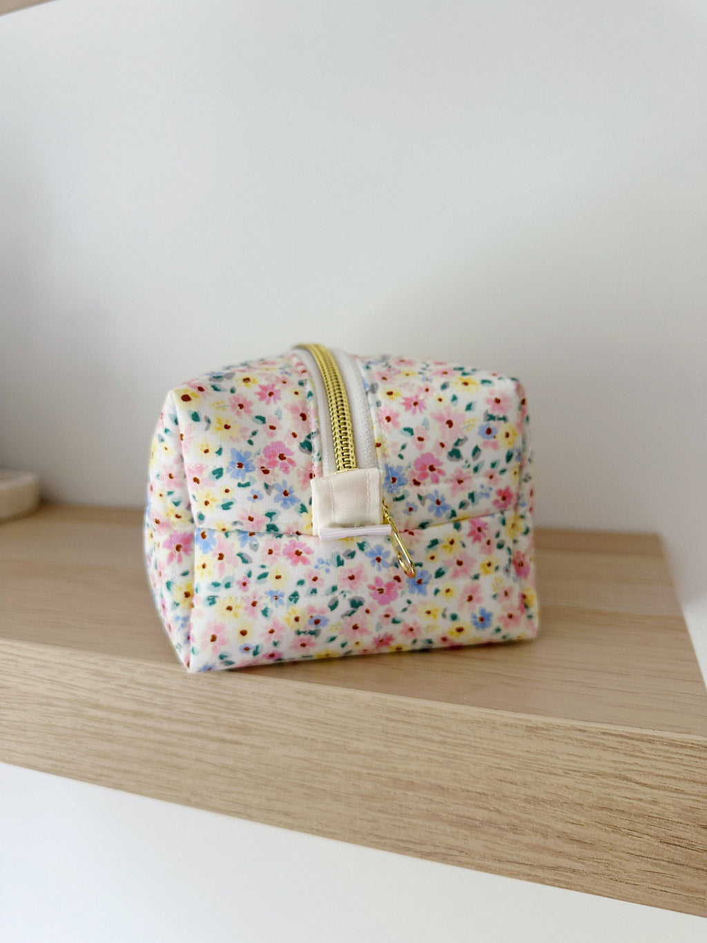 Stella Pouch