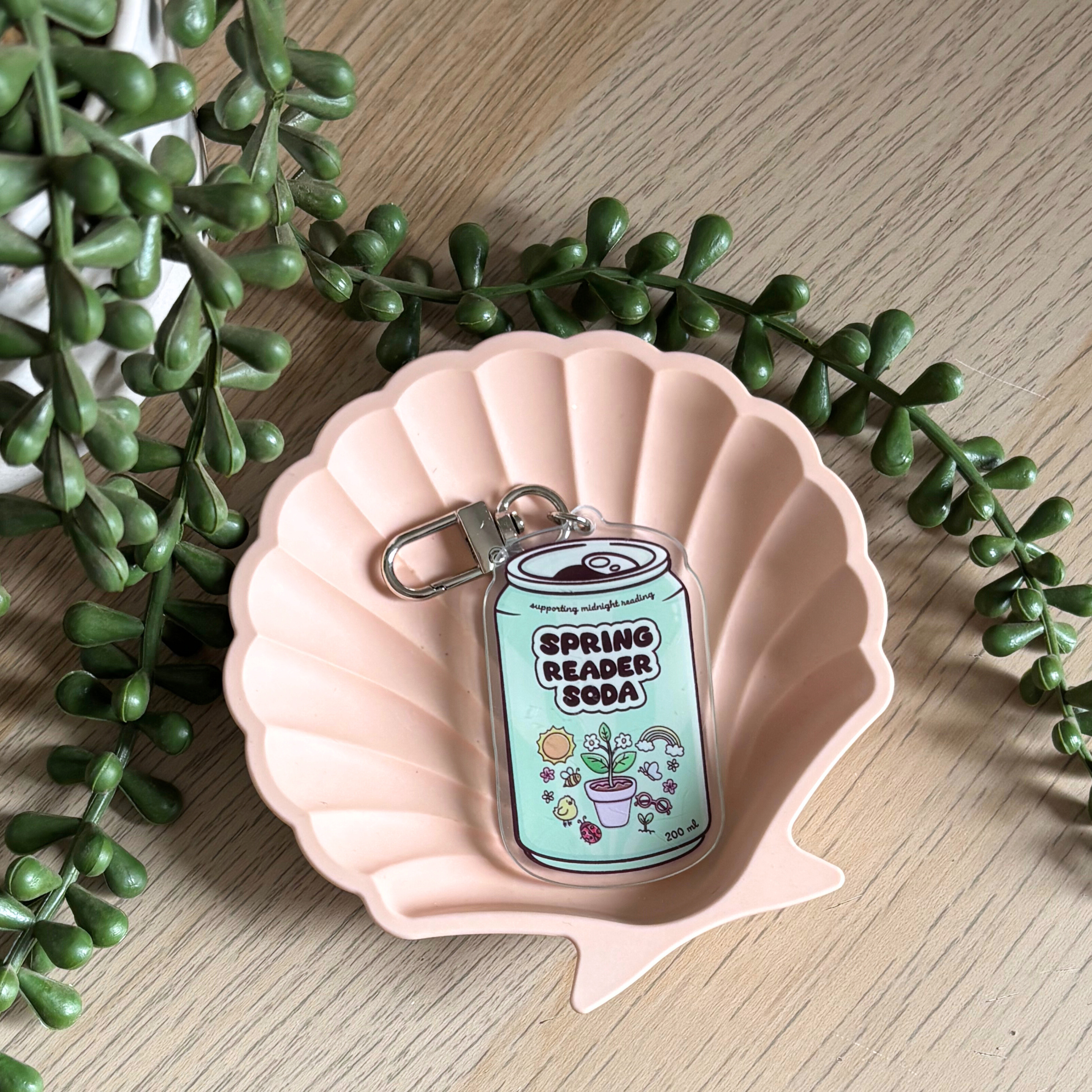 Spring Reader Soda Keyring